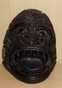 Affe Gorilla Gesicht 970 g