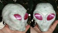 Jade Kristallschädel 1,27 kg Alien
