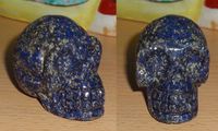 kleiner blauer Pyrit Kristallschädel 100 g